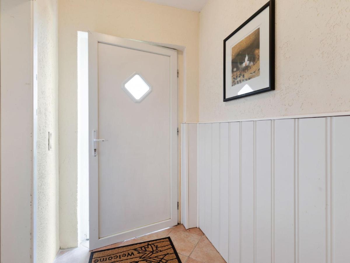 Elegant Apartment With Garden In Gingst Kültér fotó