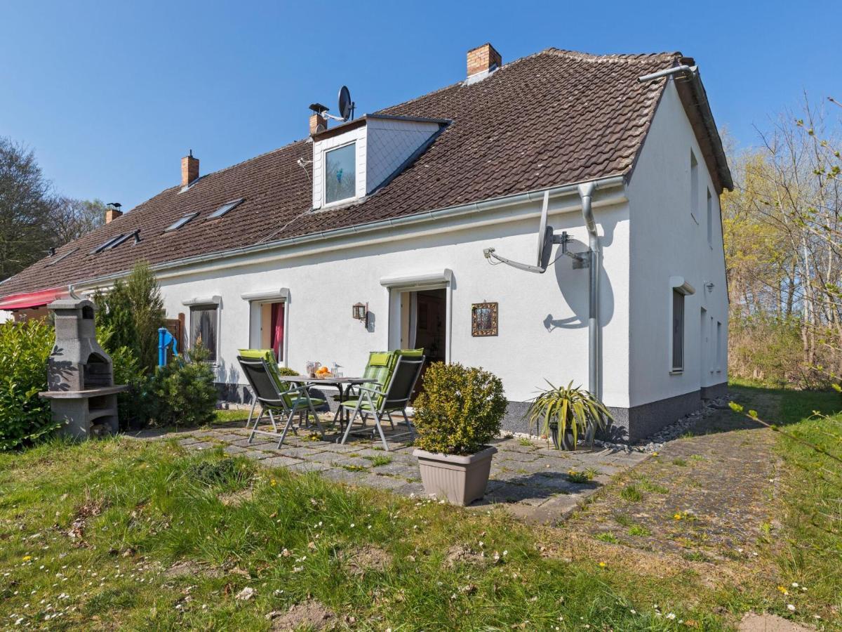 Elegant Apartment With Garden In Gingst Kültér fotó