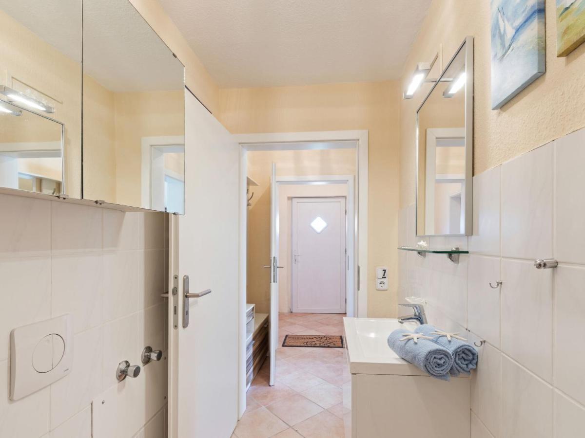 Elegant Apartment With Garden In Gingst Kültér fotó